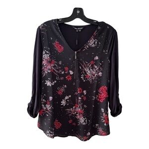 NASS Woman Top Floral Top Size Medium NWT